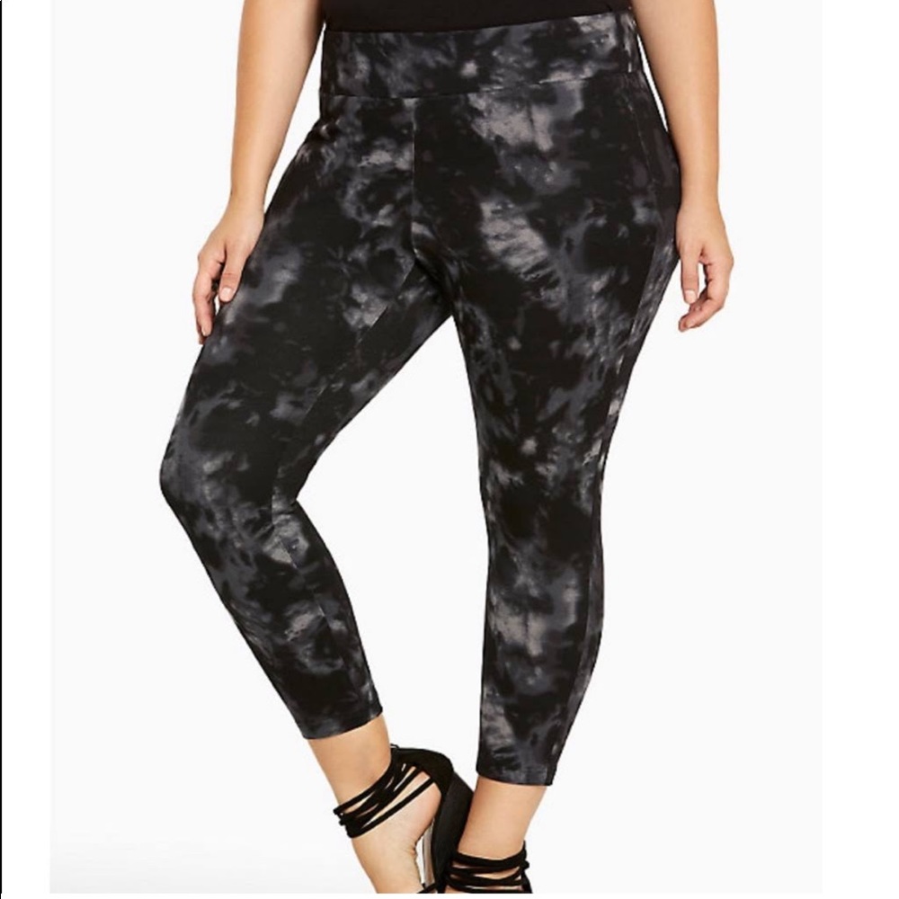 Torrid Denim Tie Dye Wash Skinny Pants